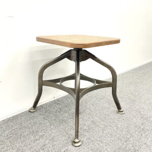 ■ショップ展示美品■アイアンスツール椅子 昇降機能付き ｗ38　4000